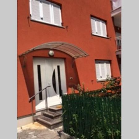 Cozy Apartment Умаг Екстериор снимка