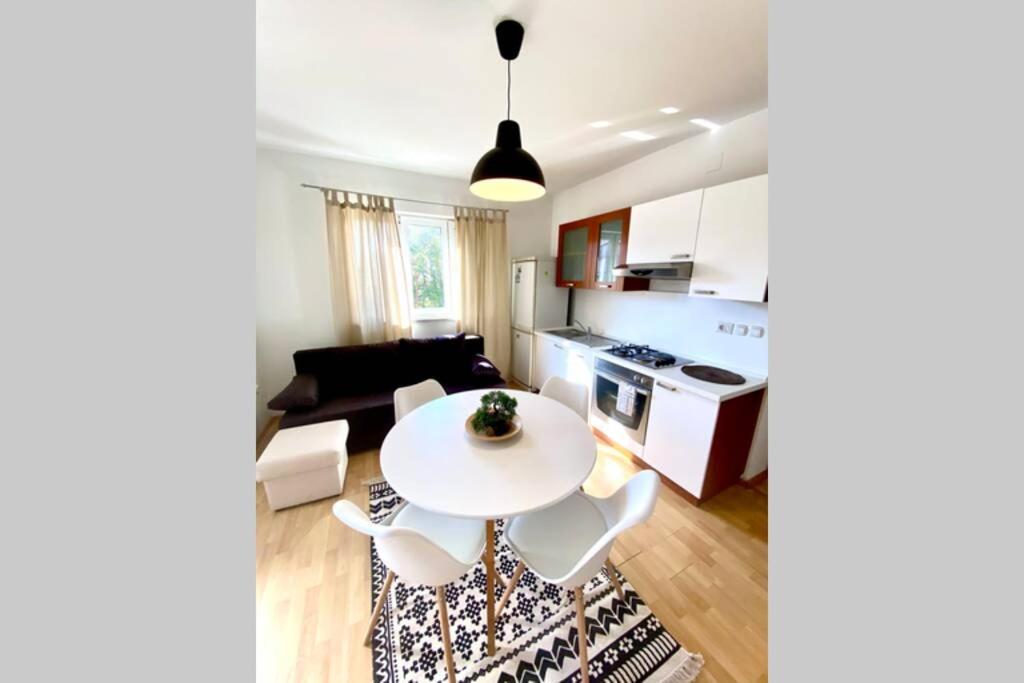 Cozy Apartment Умаг Екстериор снимка